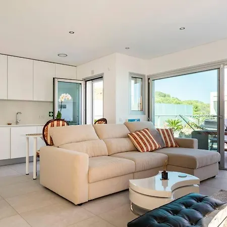 Oceanfront Penthouse Apartamento